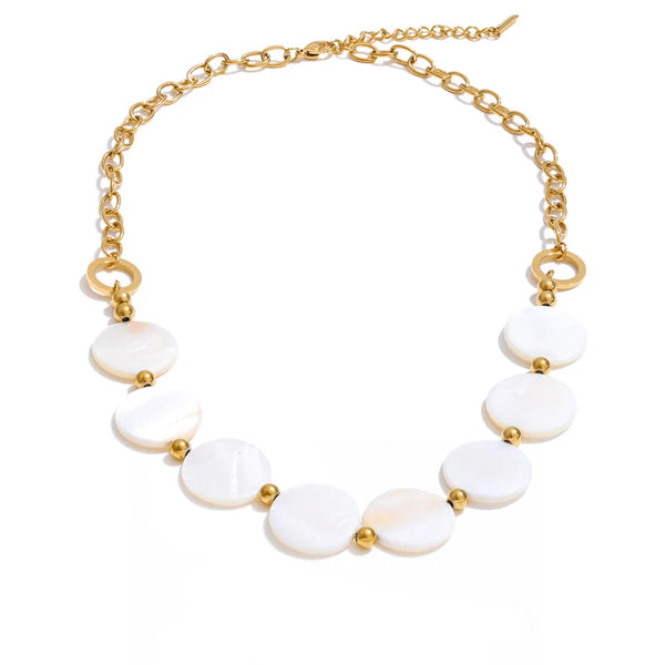 Gold-plated stainless steel necklace with shells.