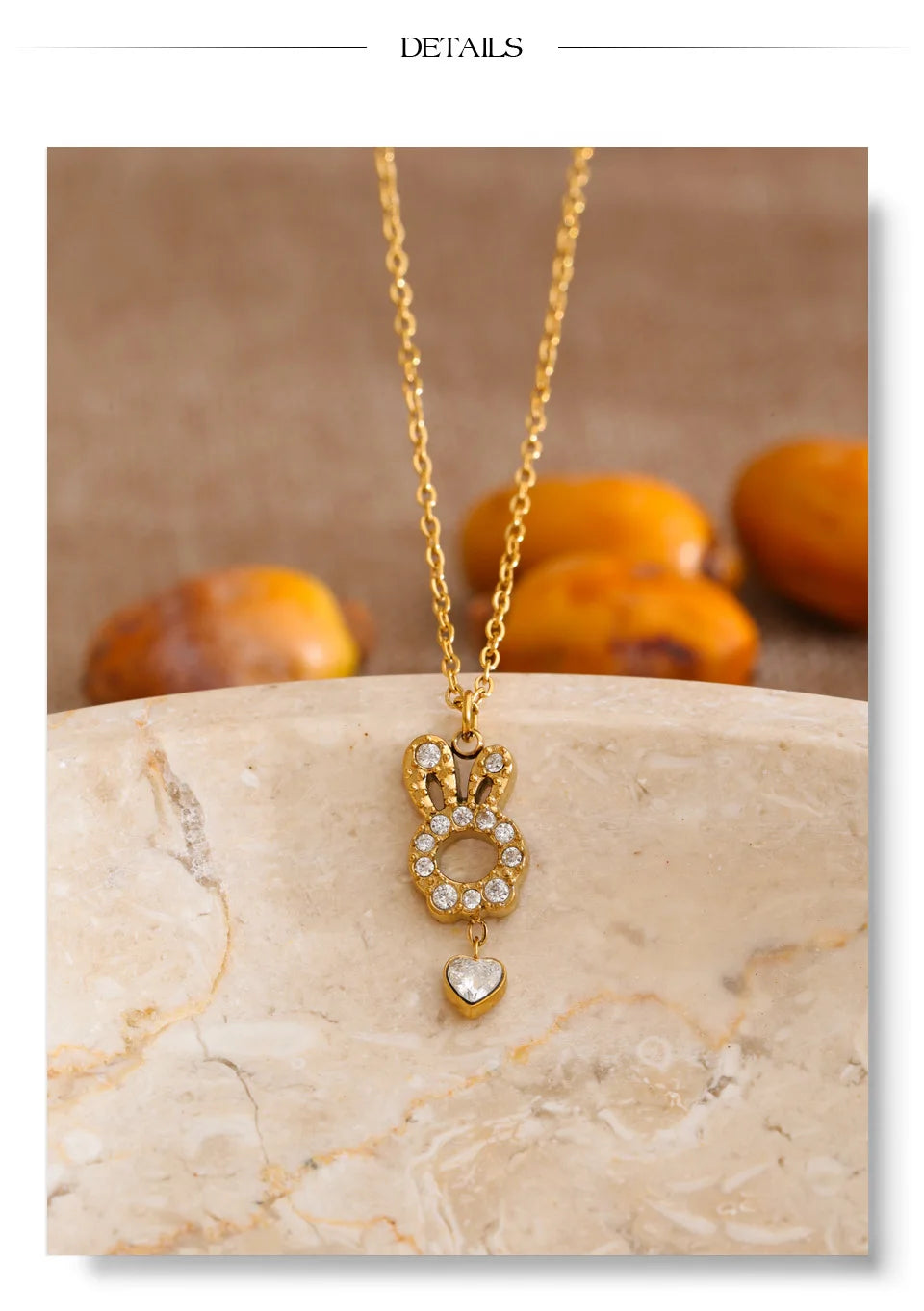Cubic zirconia necklace in gold-plated stainless steel with cubic zirconia.