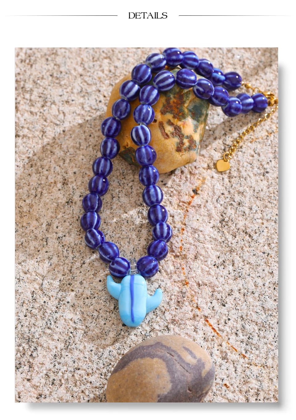 Blue beaded geometric necklace in gold-plated stainless steel.