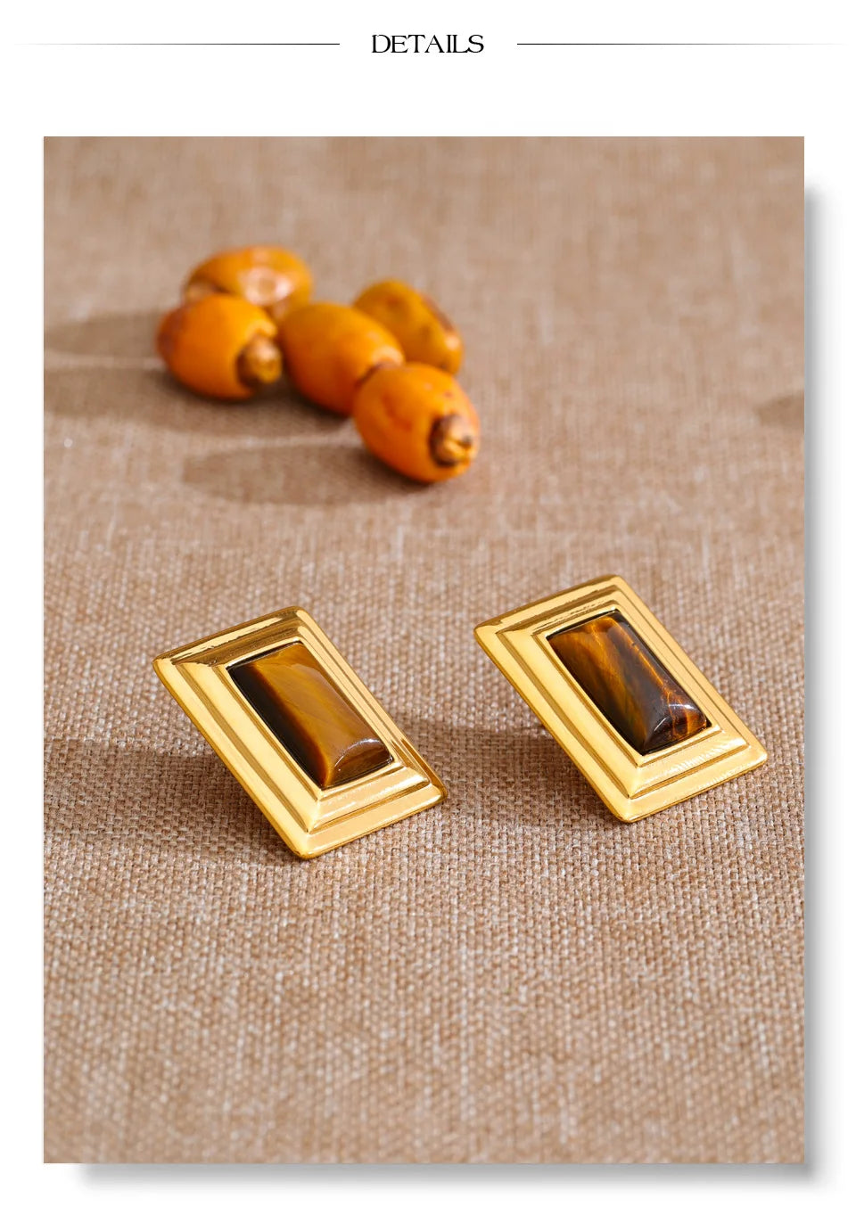 Natural stone geometric earrings in gold-plated stainless steel with natural stone.