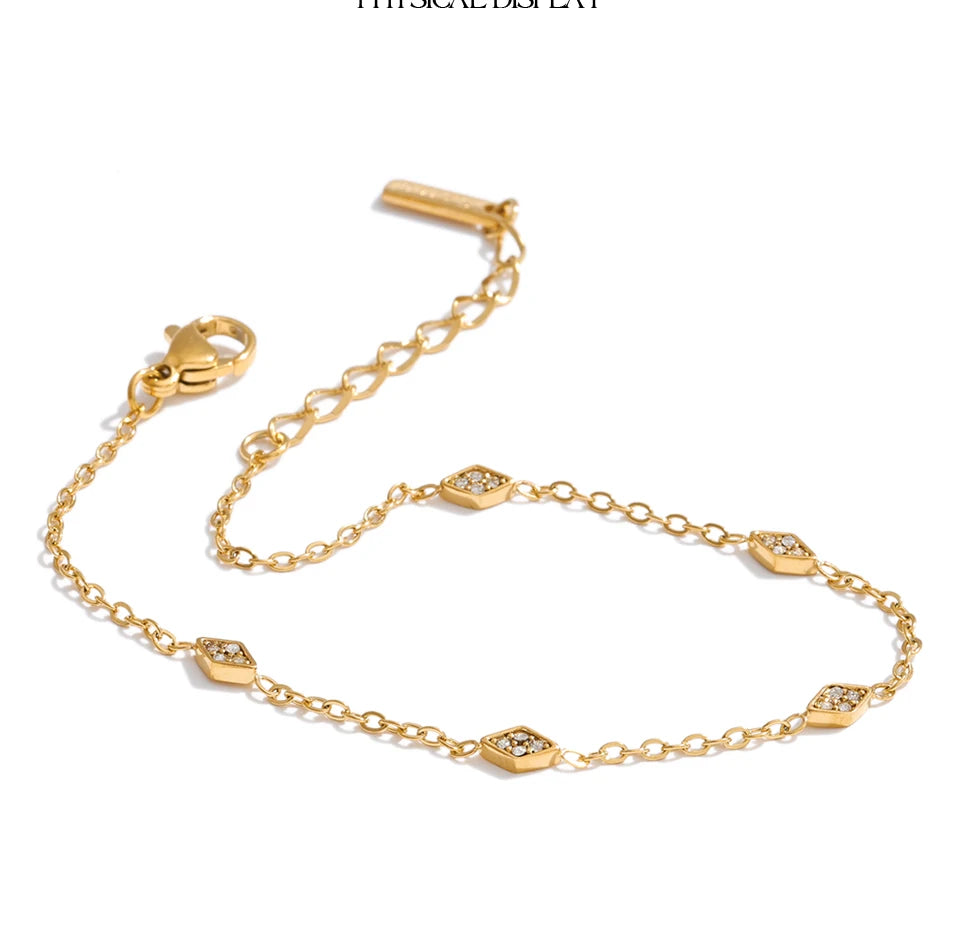 Cubic Zirconia Geometric Chain Bracelet — Gold-Plated Stainless Steel with Cubic Zirconia · PS1039
