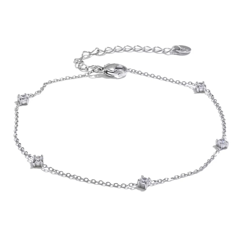 Cubic zirconia geometric necklace in gold-plated stainless steel with cubic zirconia.