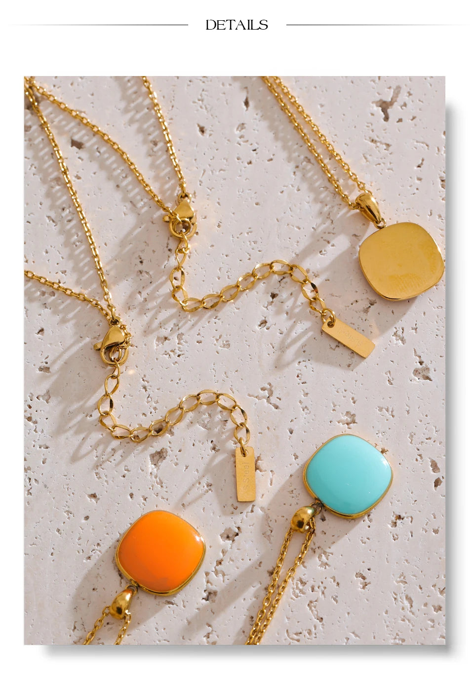 Geometric necklace in gold-plated stainless steel.