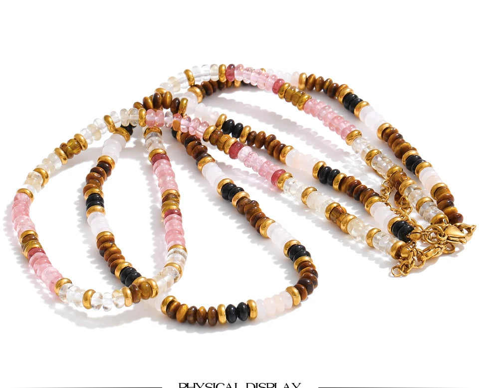 Pink natural stone beaded necklace in gold-plated stainless steel with natural stone.