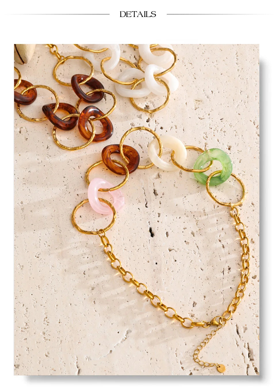 Resin acrylic geometric necklace in gold-plated stainless steel with resin and acrylic.