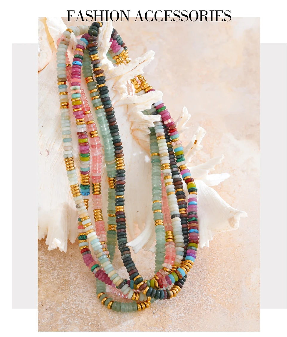 Natural stone beaded multi-color necklace in gold-plated stainless steel with natural stone.