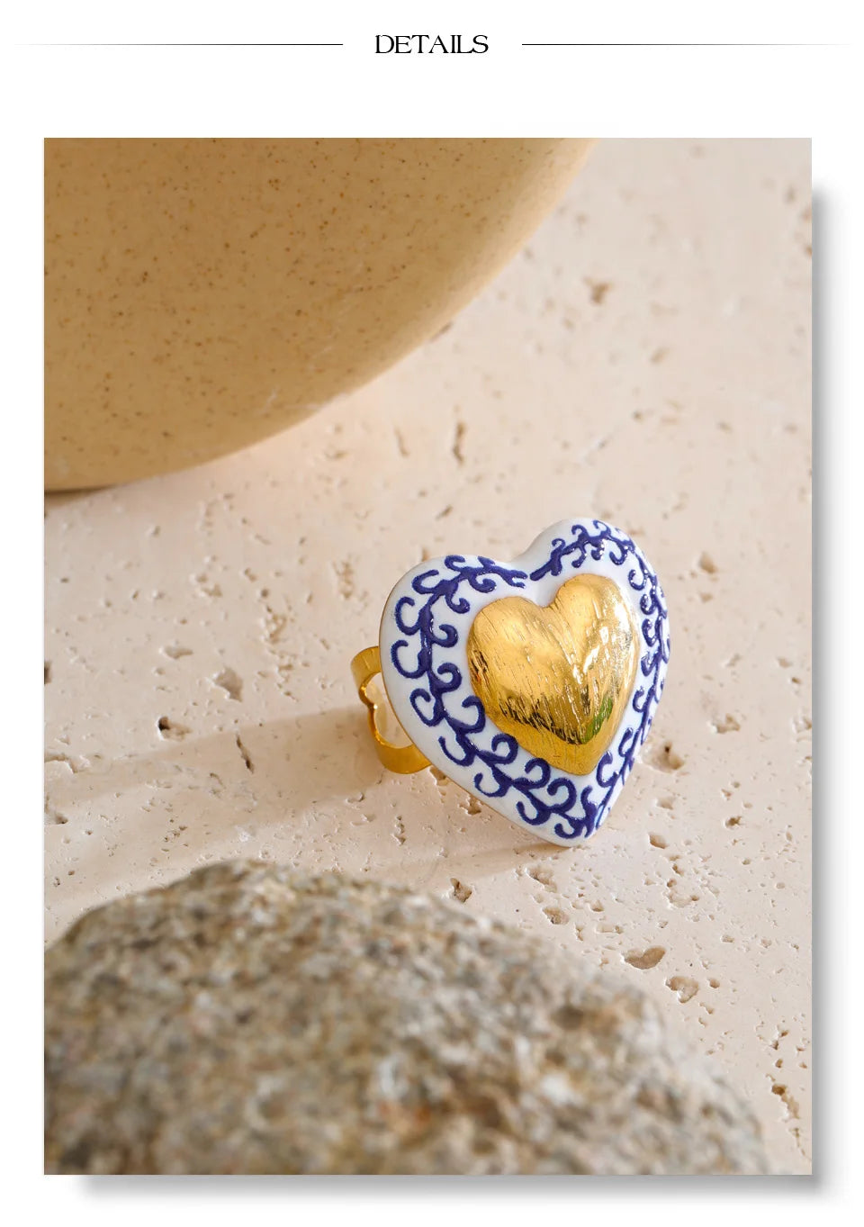 Heart ring in 18K gold-plated stainless steel.