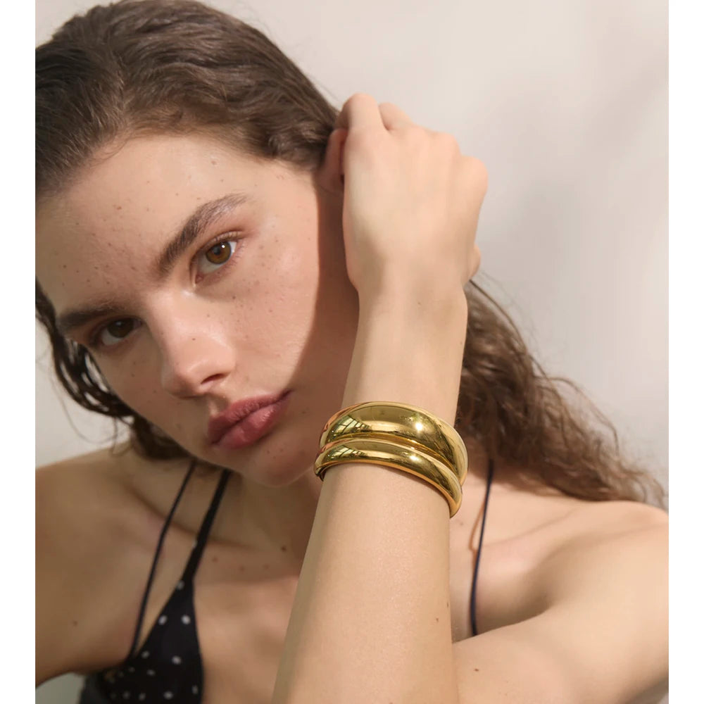 Geometric Layered Bracelet — 18K Gold-Plated Stainless Steel · PS2054