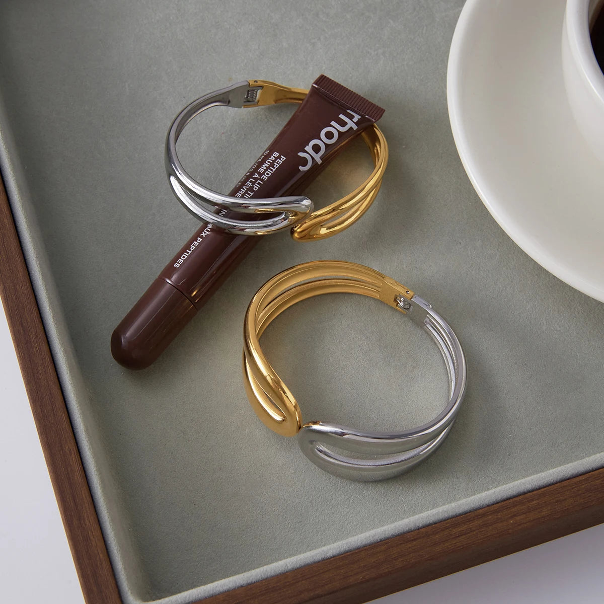 Two-Tone Hollow Line Bracelet — Stainless Steel · PS364