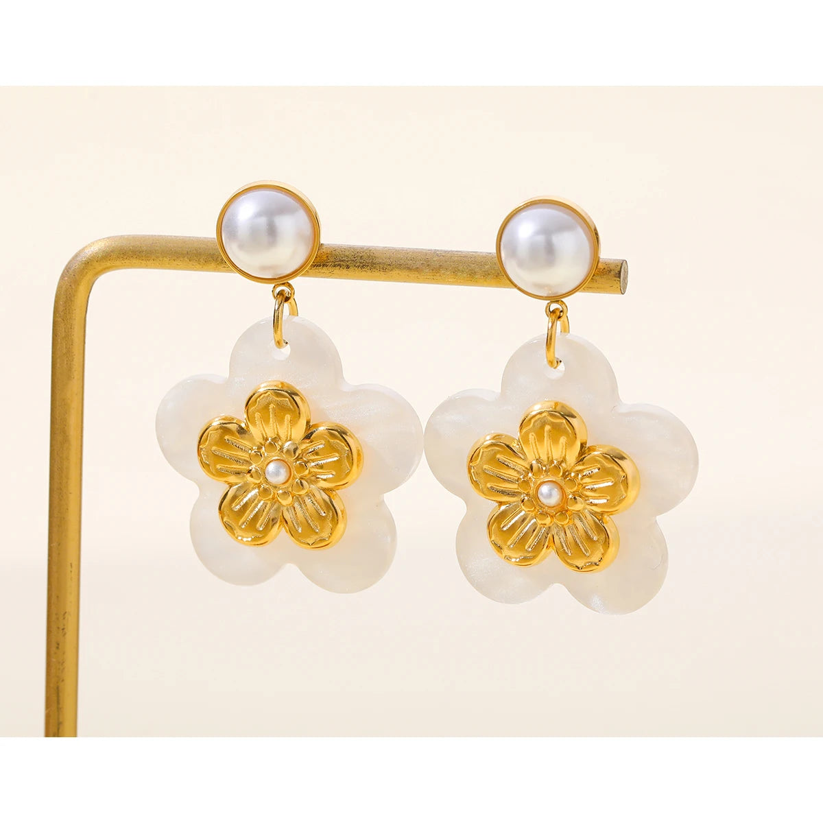 Drop Earrings Acrylic Flower Pearl — 316L Stainless Steel · PS391