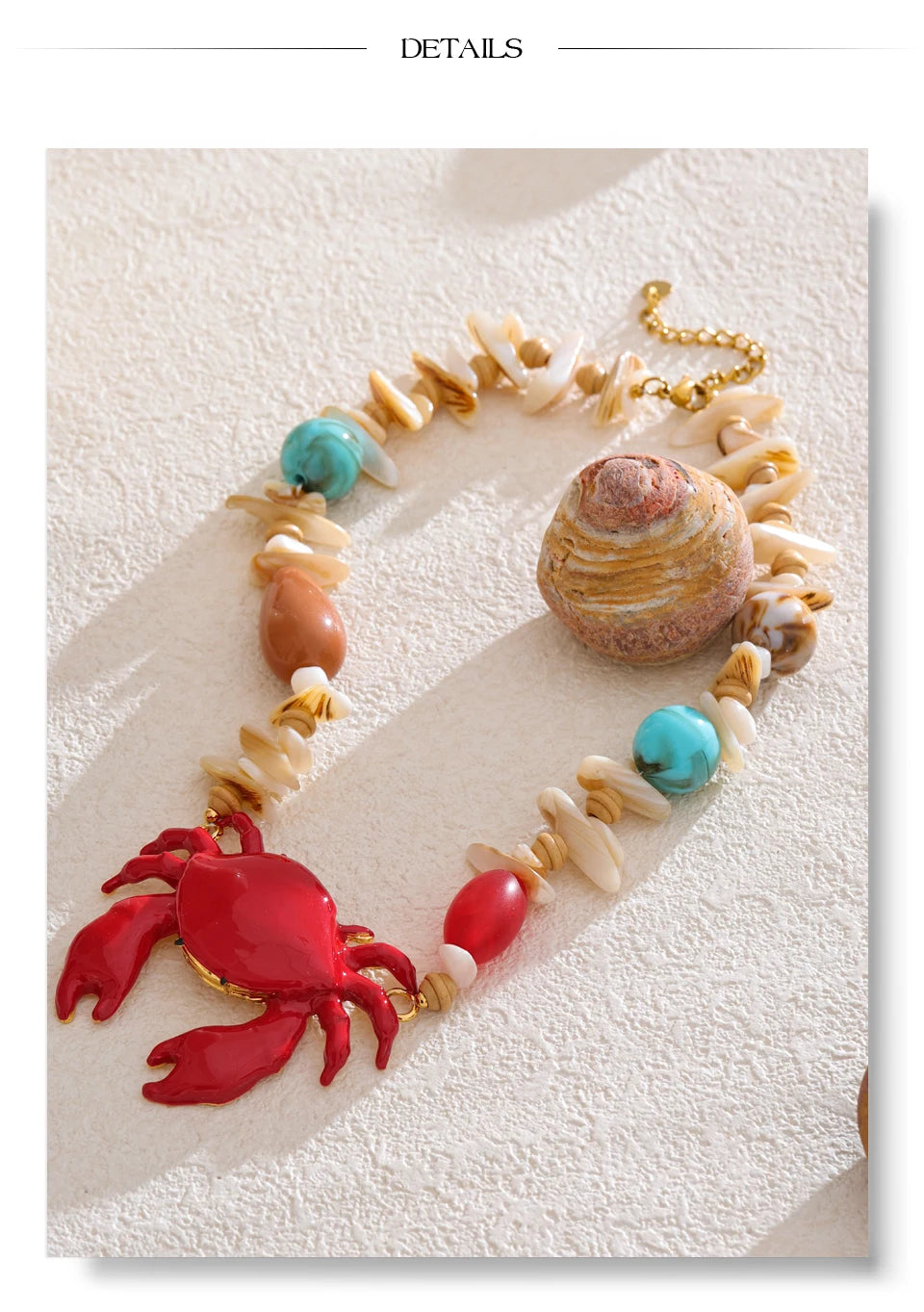 Red shell resin necklace in gold-plated stainless steel with natural stone and shell.