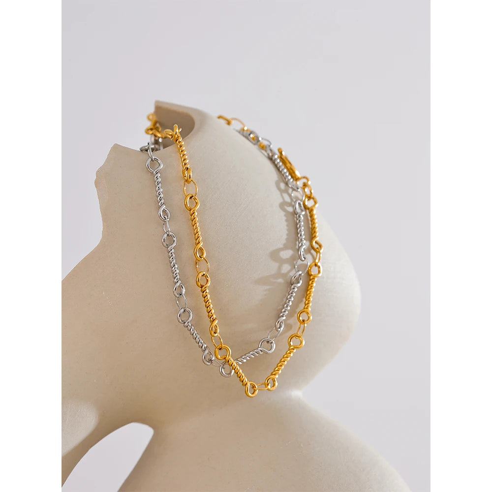 Geometric Chain Bracelet — Gold-Plated Stainless Steel · PS1667