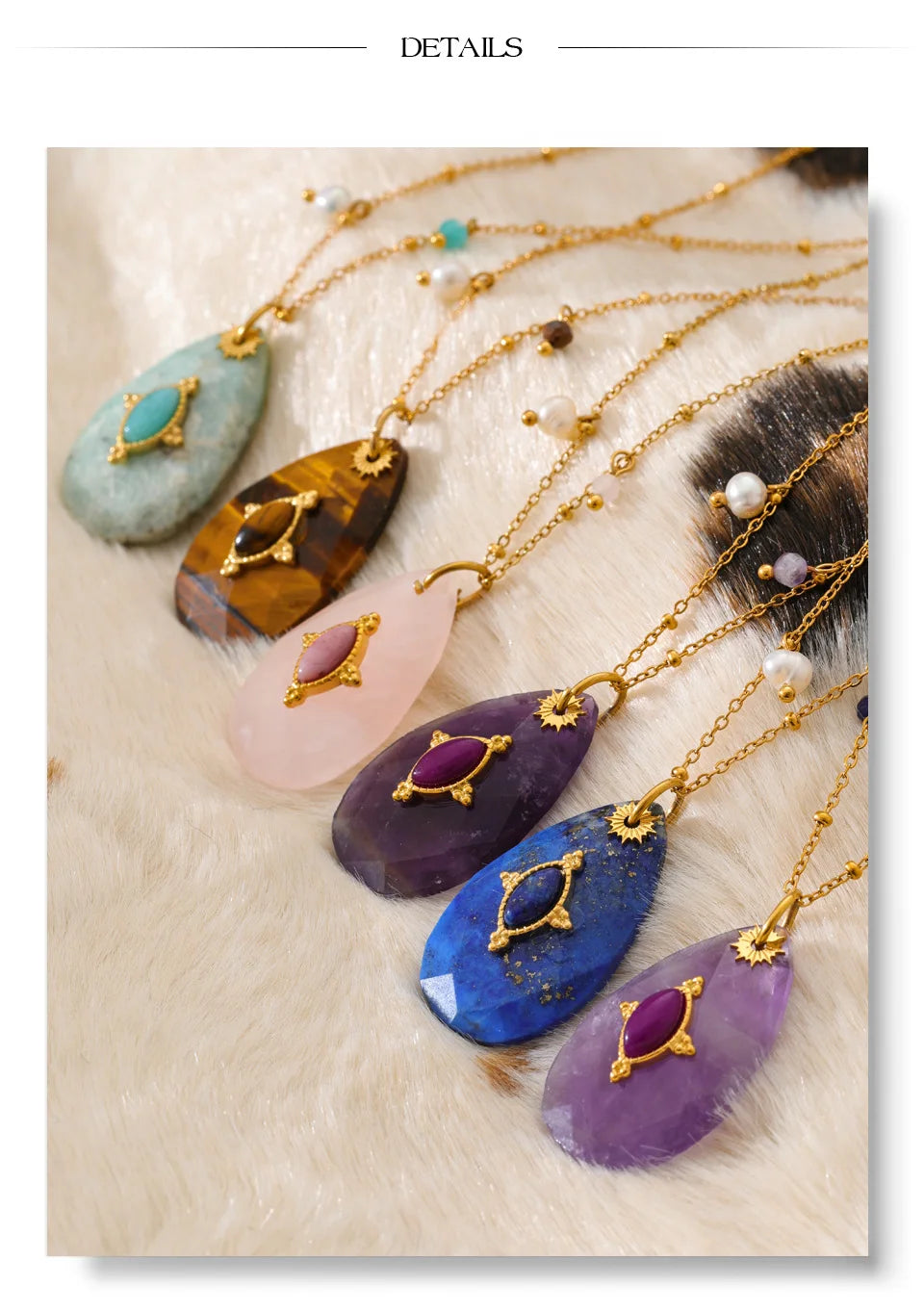 Natural stone necklace in gold-plated stainless steel with natural stone.
