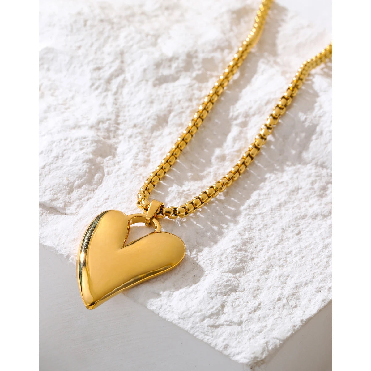 Irregular Heart Pendant Necklace — 316L Stainless Steel · PS412