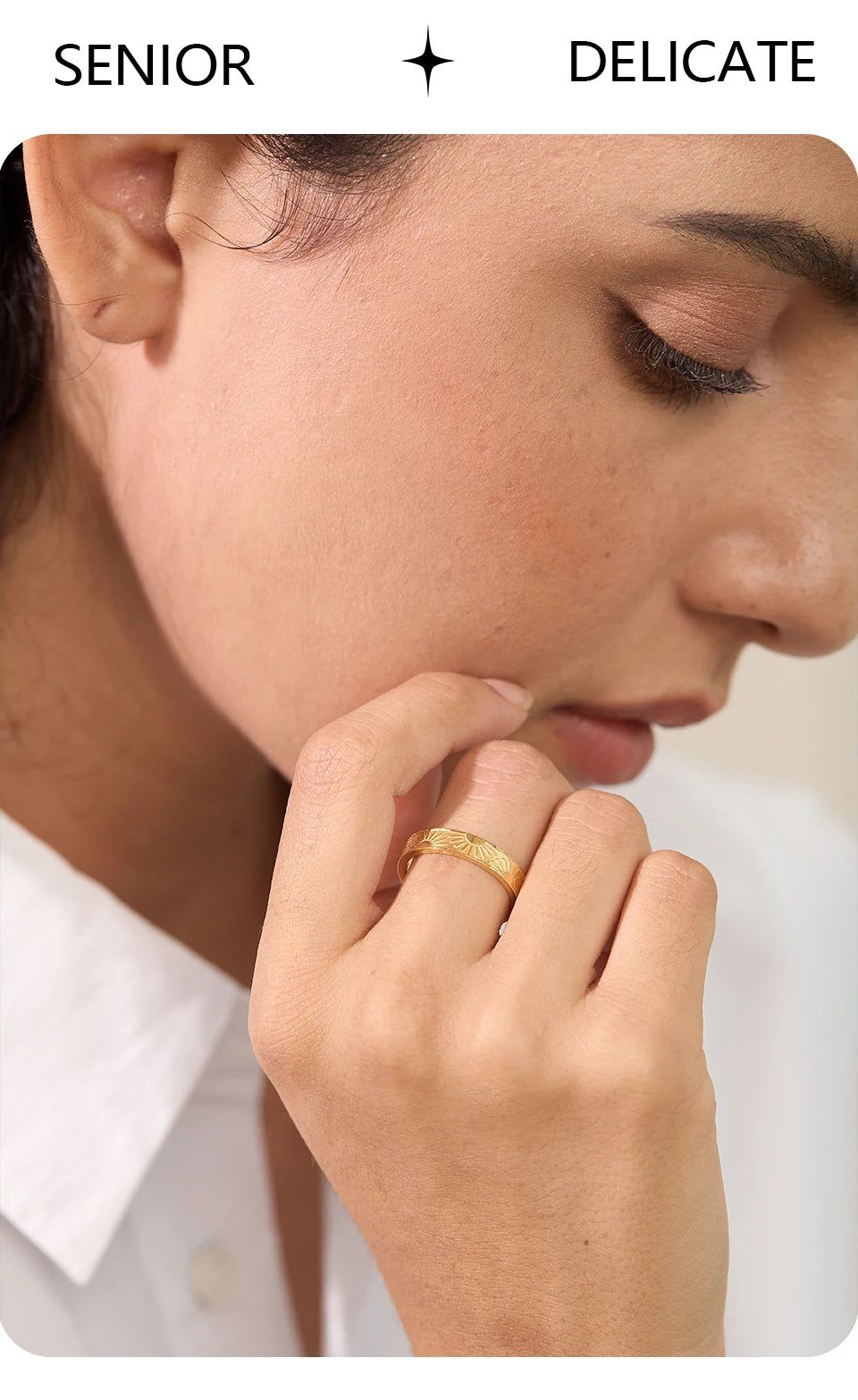 Sun minimalist geometric ring in 18K gold-plated stainless steel.