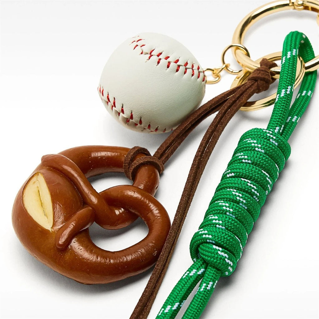 Fashionable and popular DIY bag chain, bag pendant, sports heart accessory, gold-plated