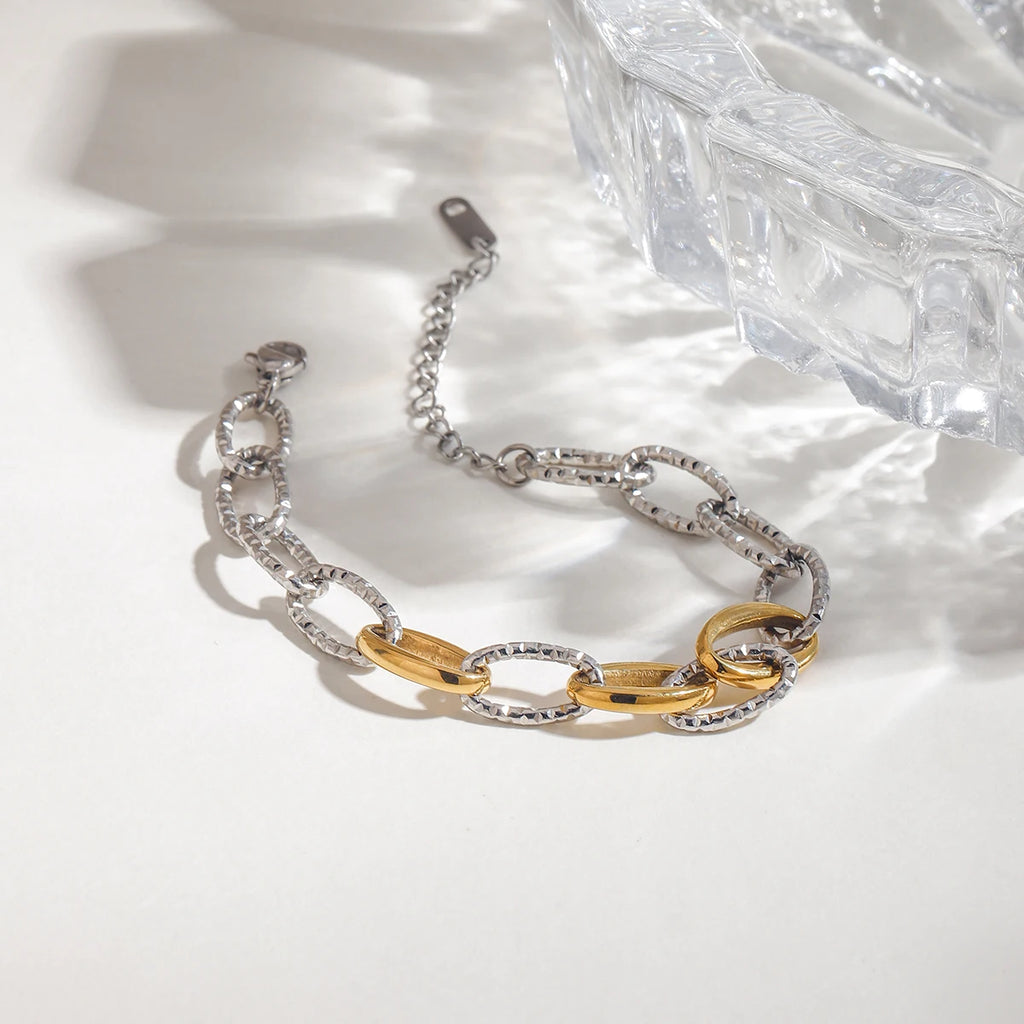 Twisted Chain Bracelet — Stainless Steel · PS352