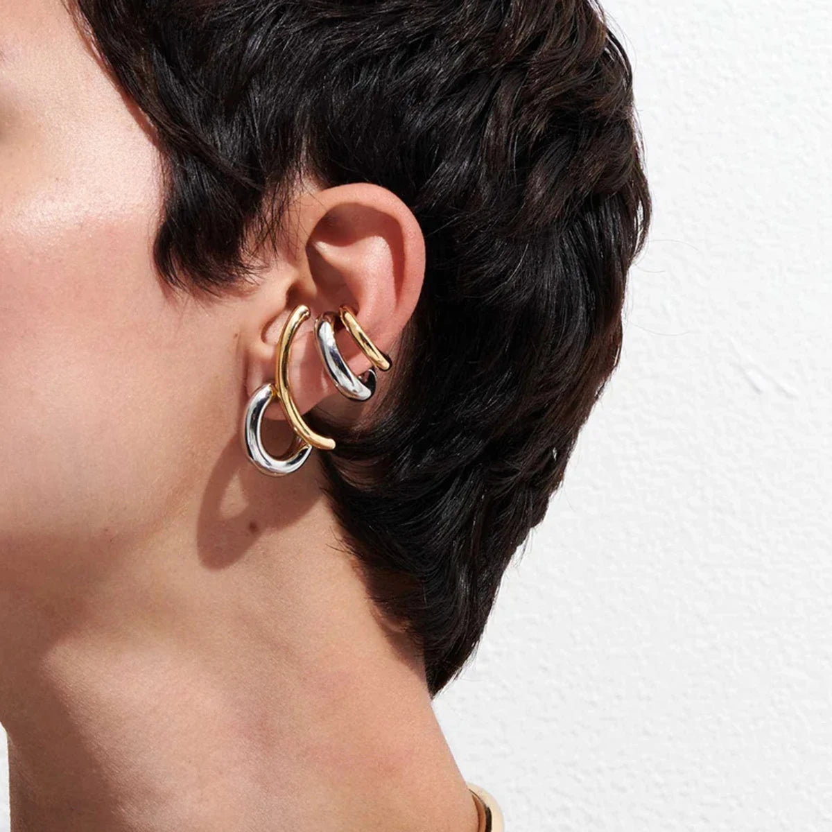 Chunky Silver Hoop Earrings — Stainless Steel · PS057