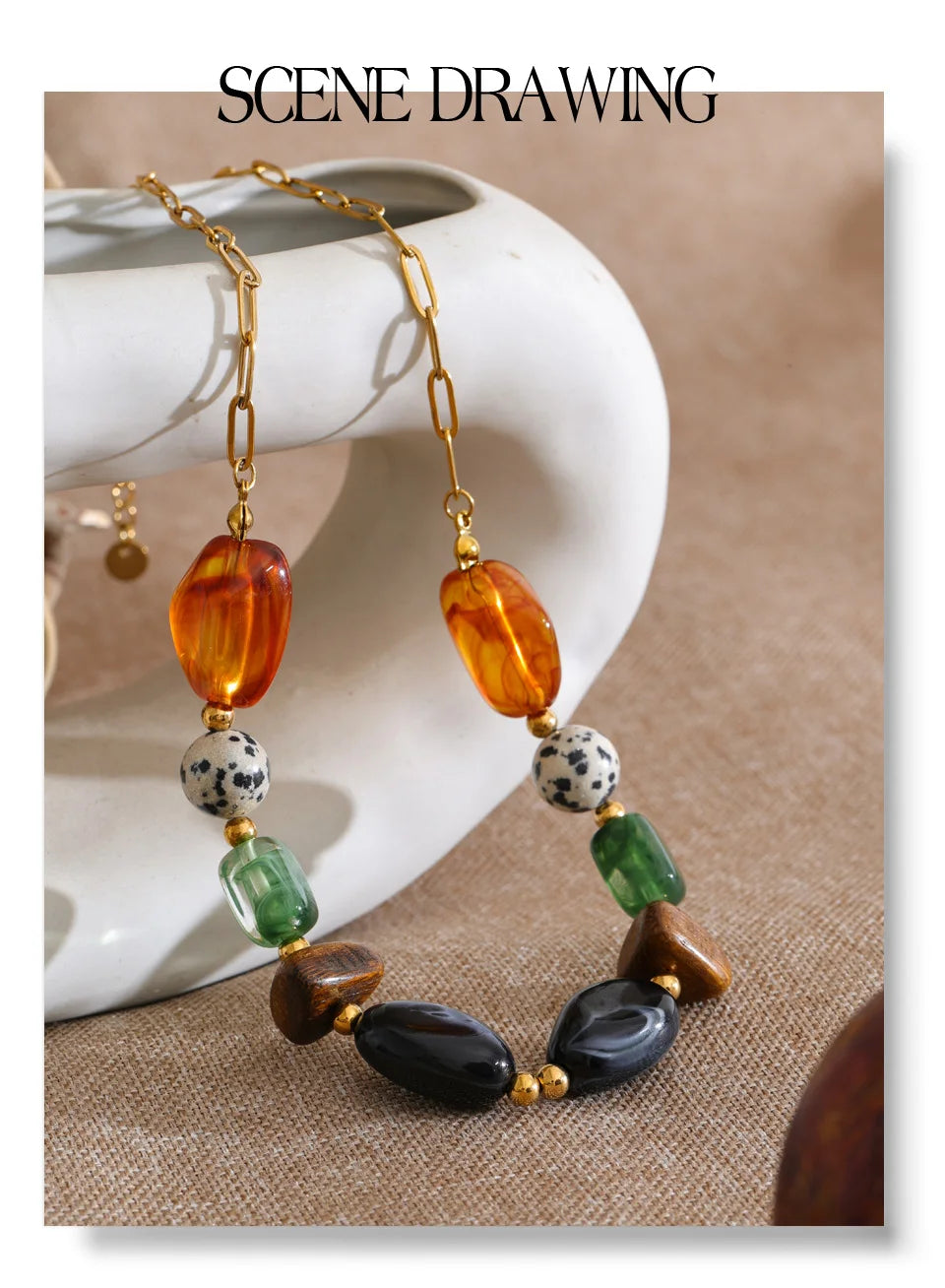 Resin natural stone beaded necklace in gold-plated stainless steel with natural stone and resin.