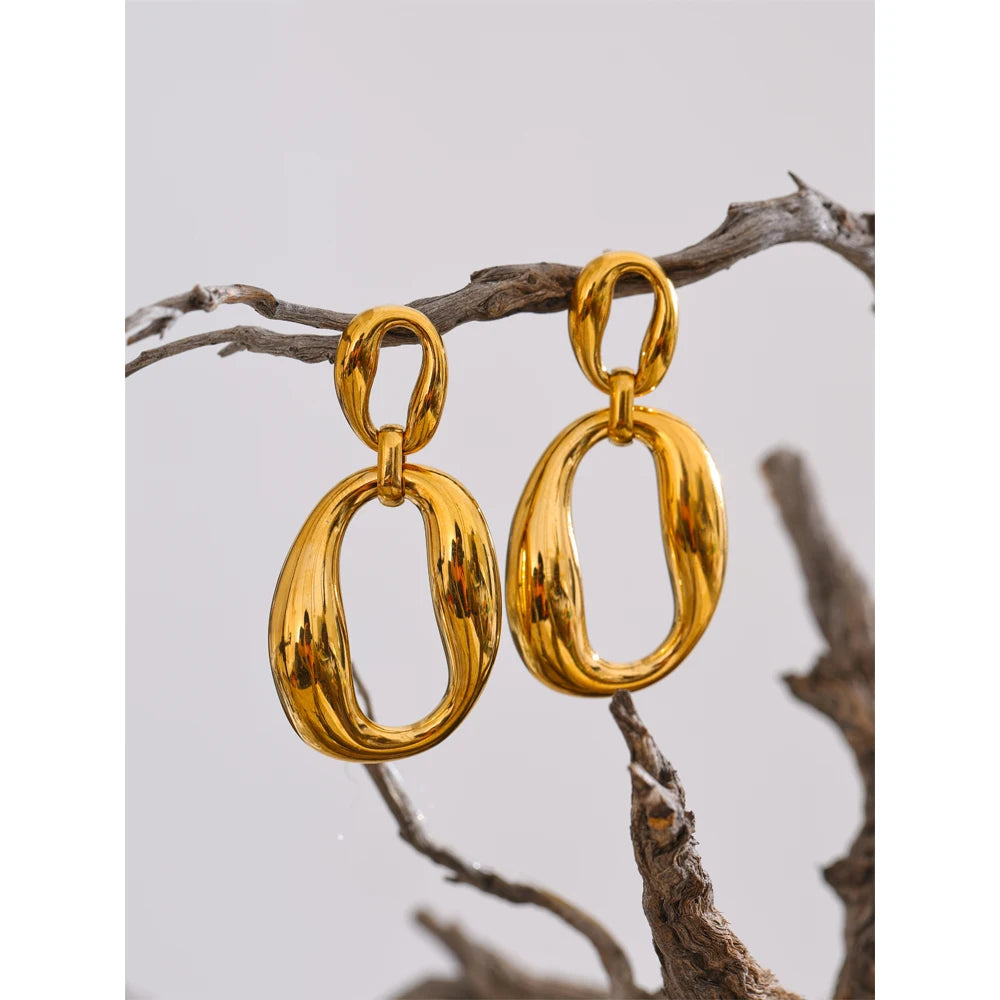 Geometric Earrings — 18K Gold-Plated Stainless Steel · PS1738