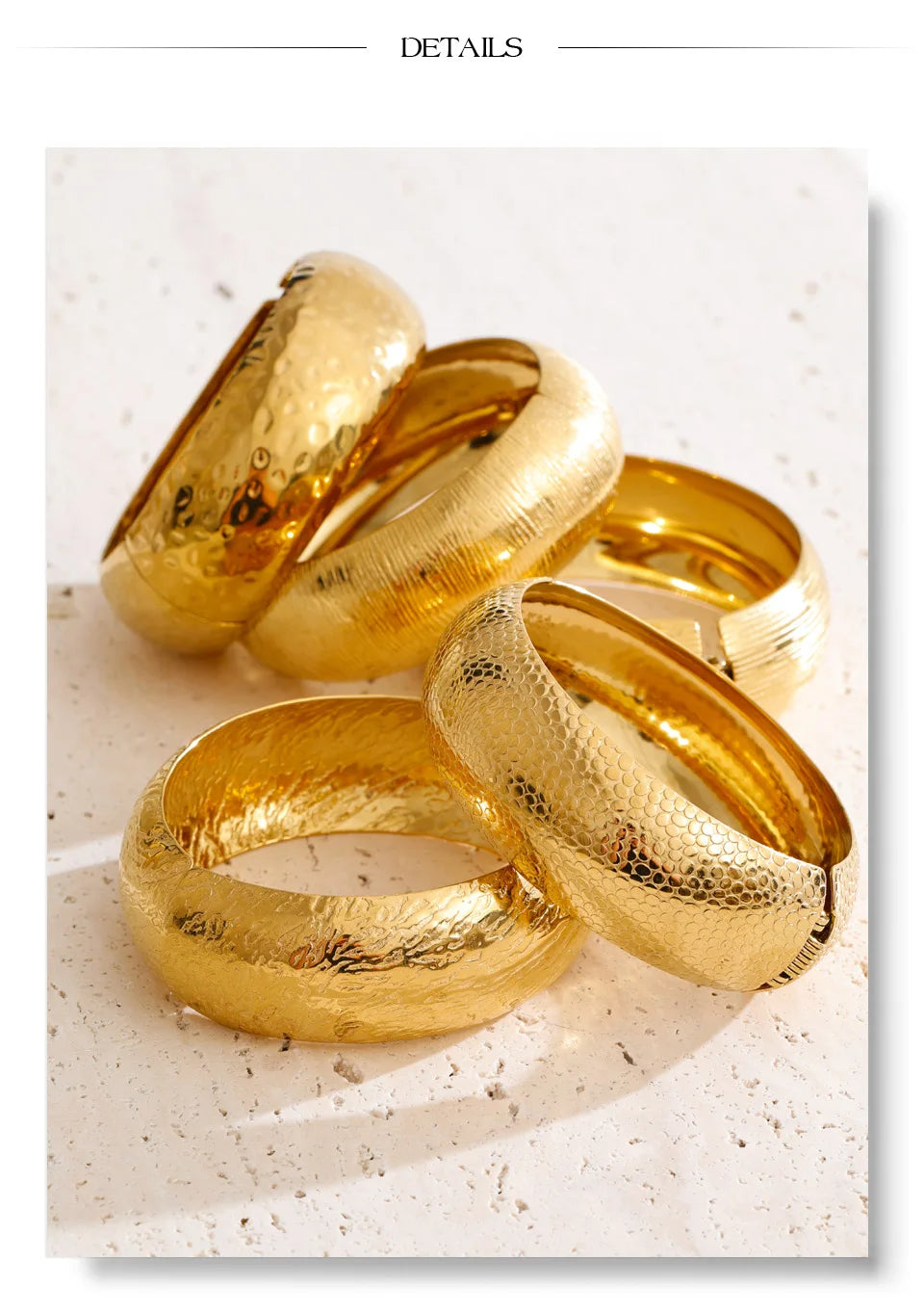 Hammered geometric bracelet in gold-plated stainless steel.