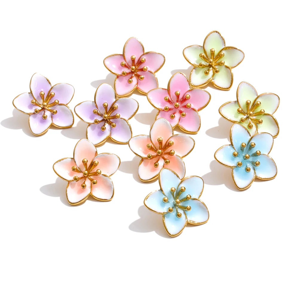 Enamel flower multi-color earrings in gold-plated stainless steel with enamel.