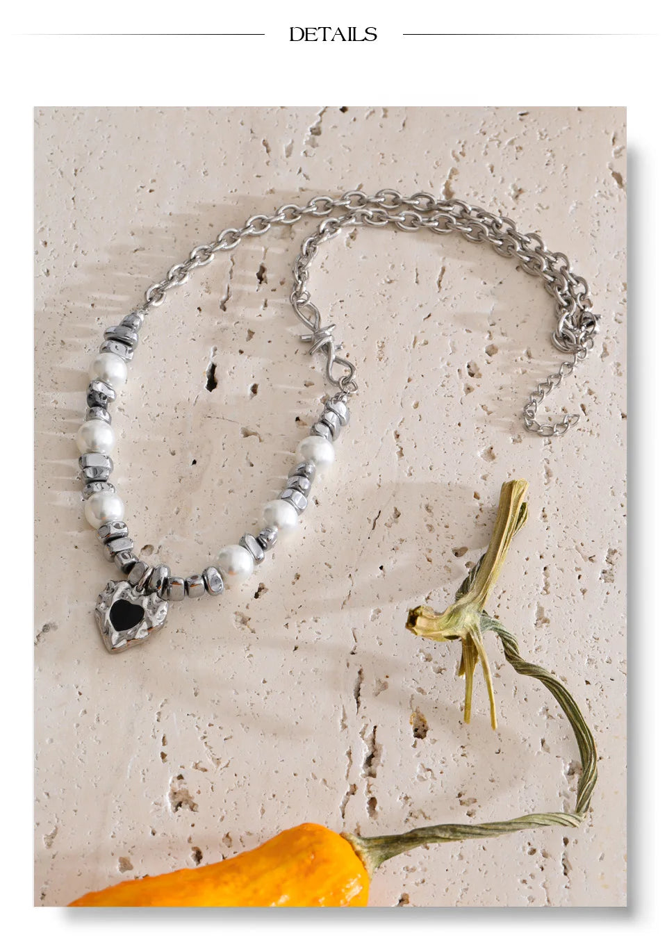 Pearl heart beaded necklace in gold-plated stainless steel with pearl.