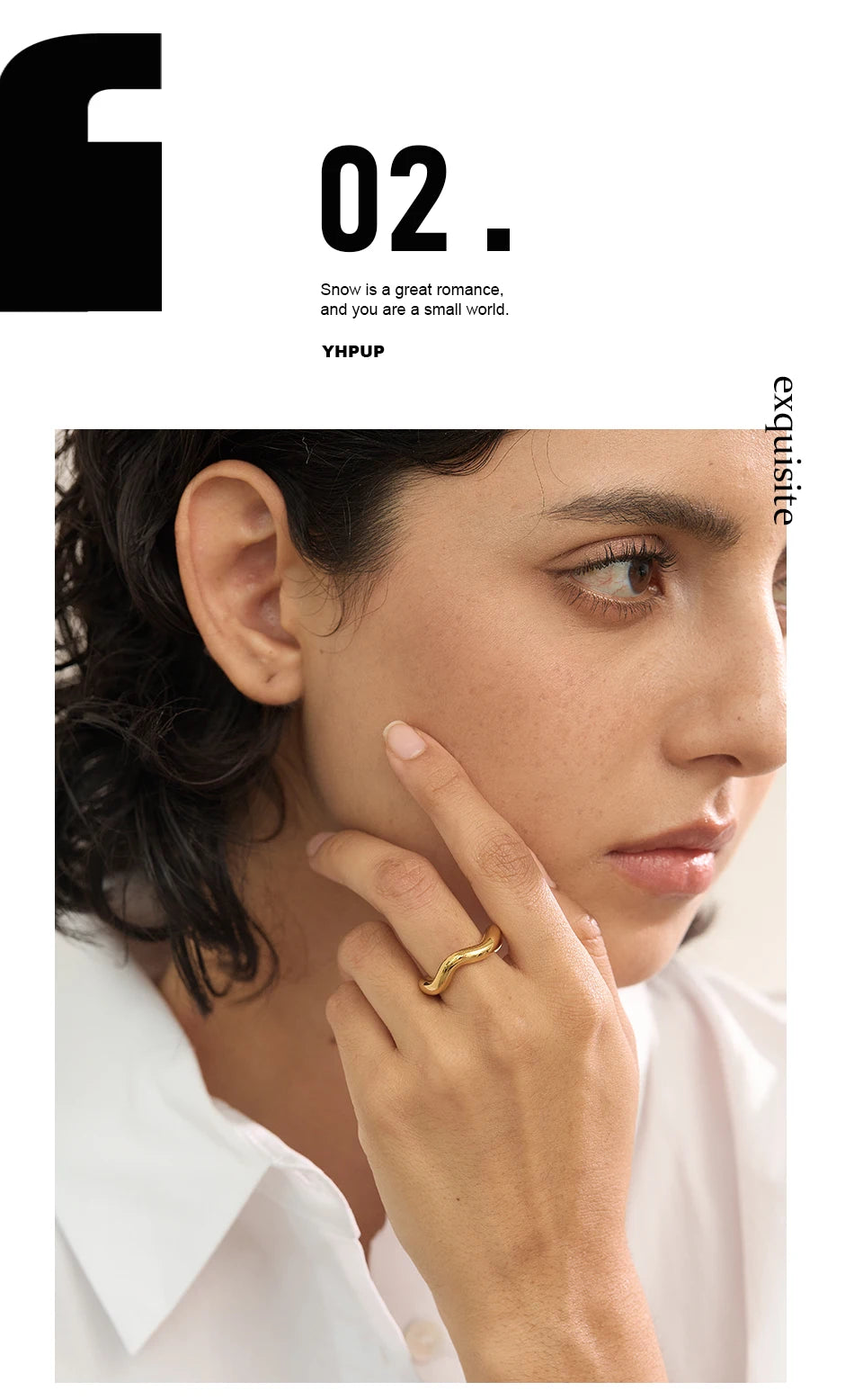 Geometric ring in 18K gold-plated stainless steel.