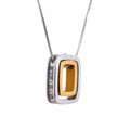 Geometric layered necklace in gold-plated 316L stainless steel.