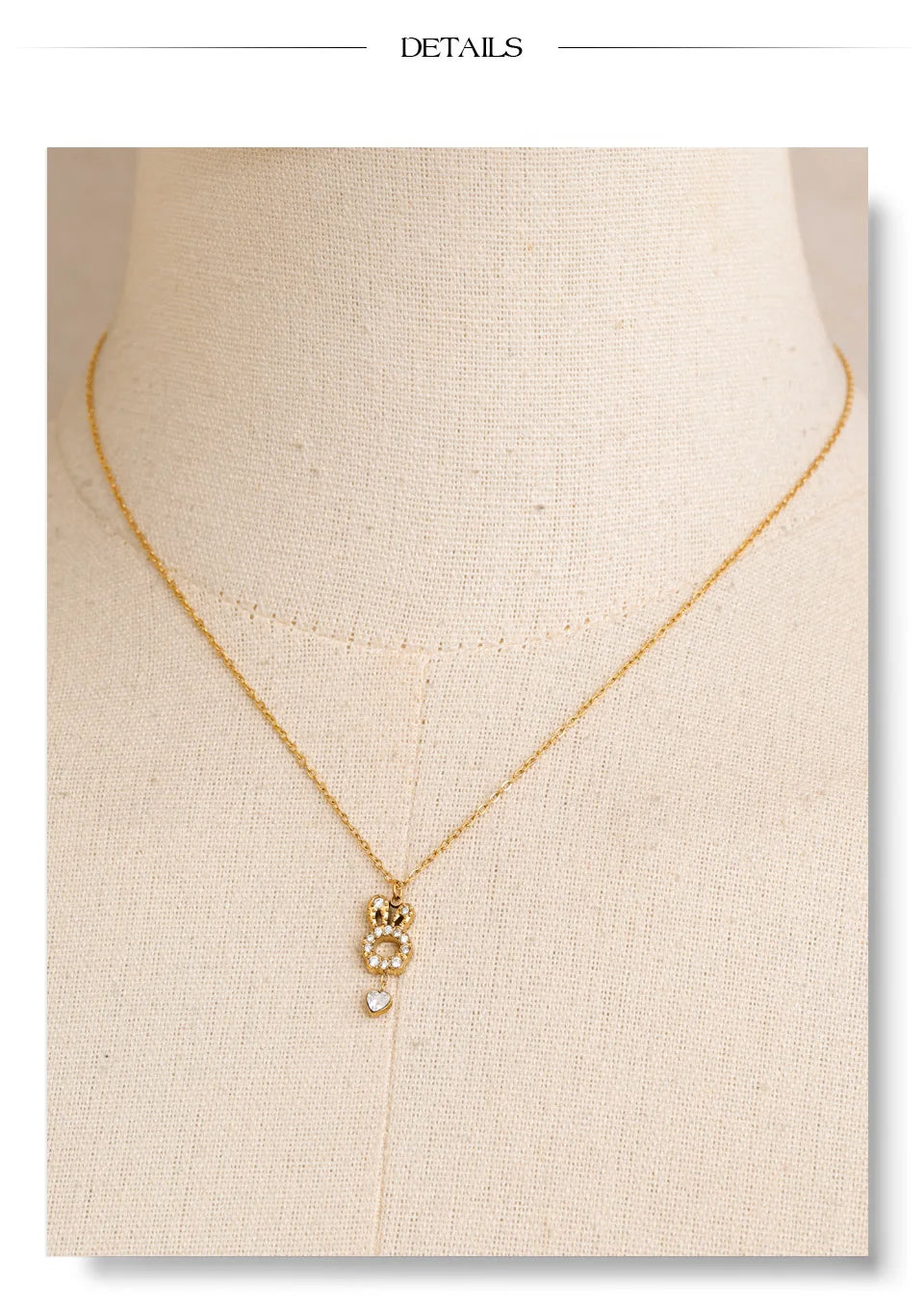 Cubic zirconia necklace in gold-plated stainless steel with cubic zirconia.