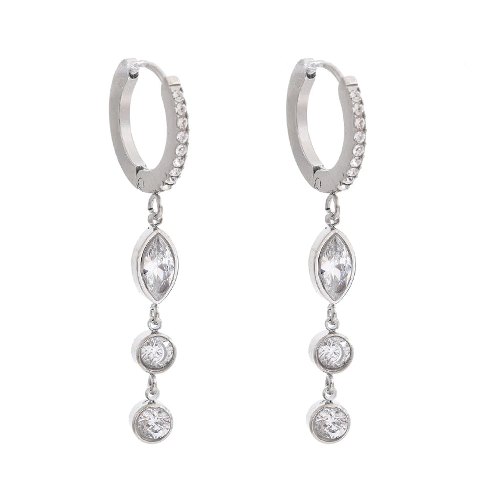 Cubic zirconia geometric chain earrings in gold-plated stainless steel with cubic zirconia.