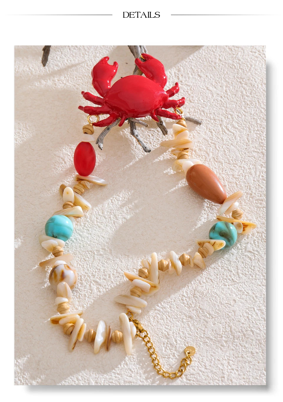 Red shell resin necklace in gold-plated stainless steel with natural stone and shell.