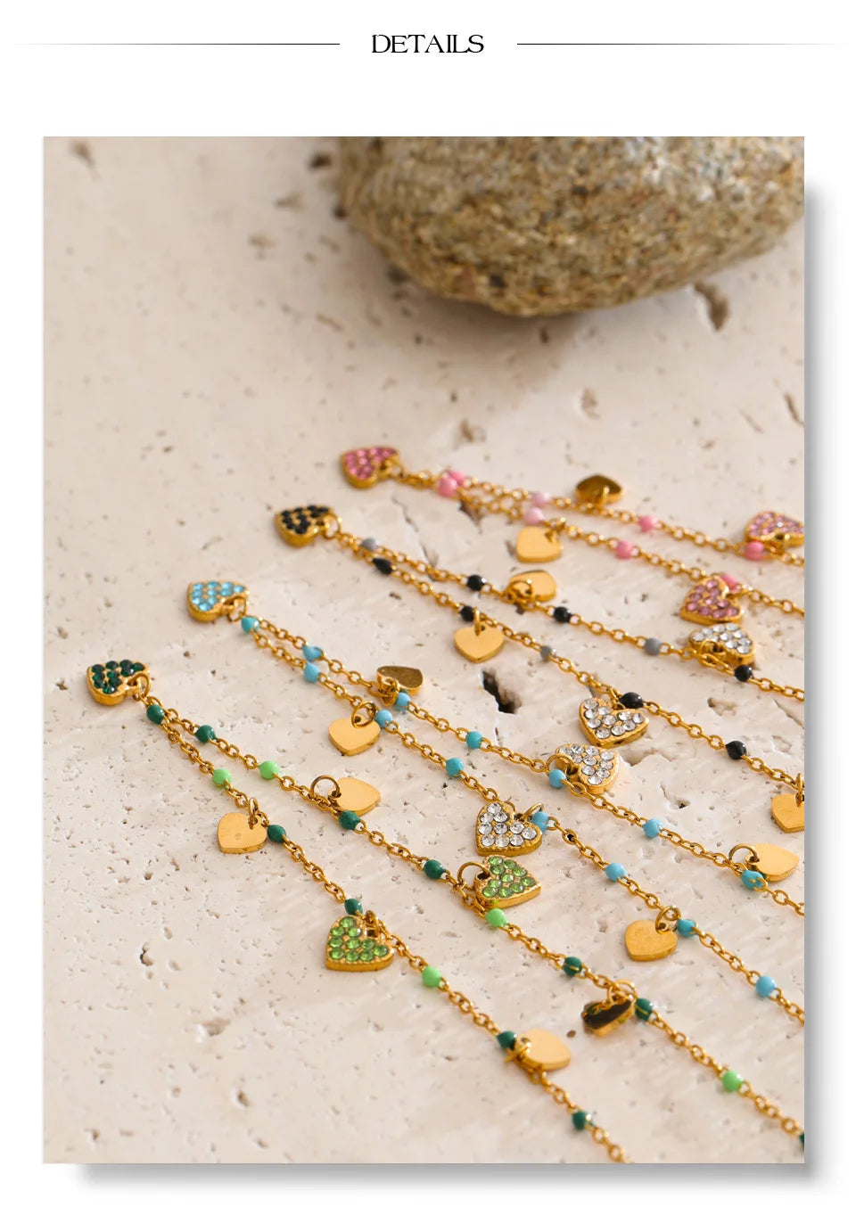 Crystal natural stone heart necklace in gold-plated stainless steel with natural stone and crystal.