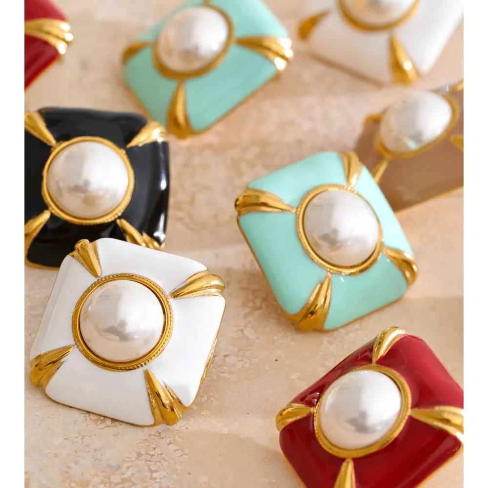 Pearl enamel multi-color earrings in gold-plated stainless steel with pearl and enamel.