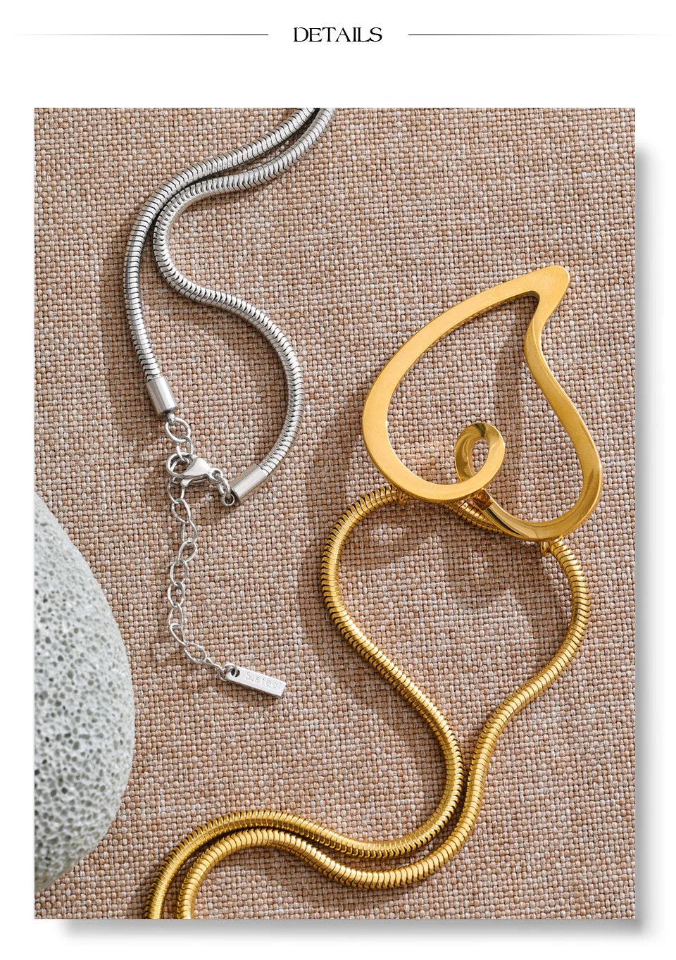 Heart necklace in gold-plated stainless steel.