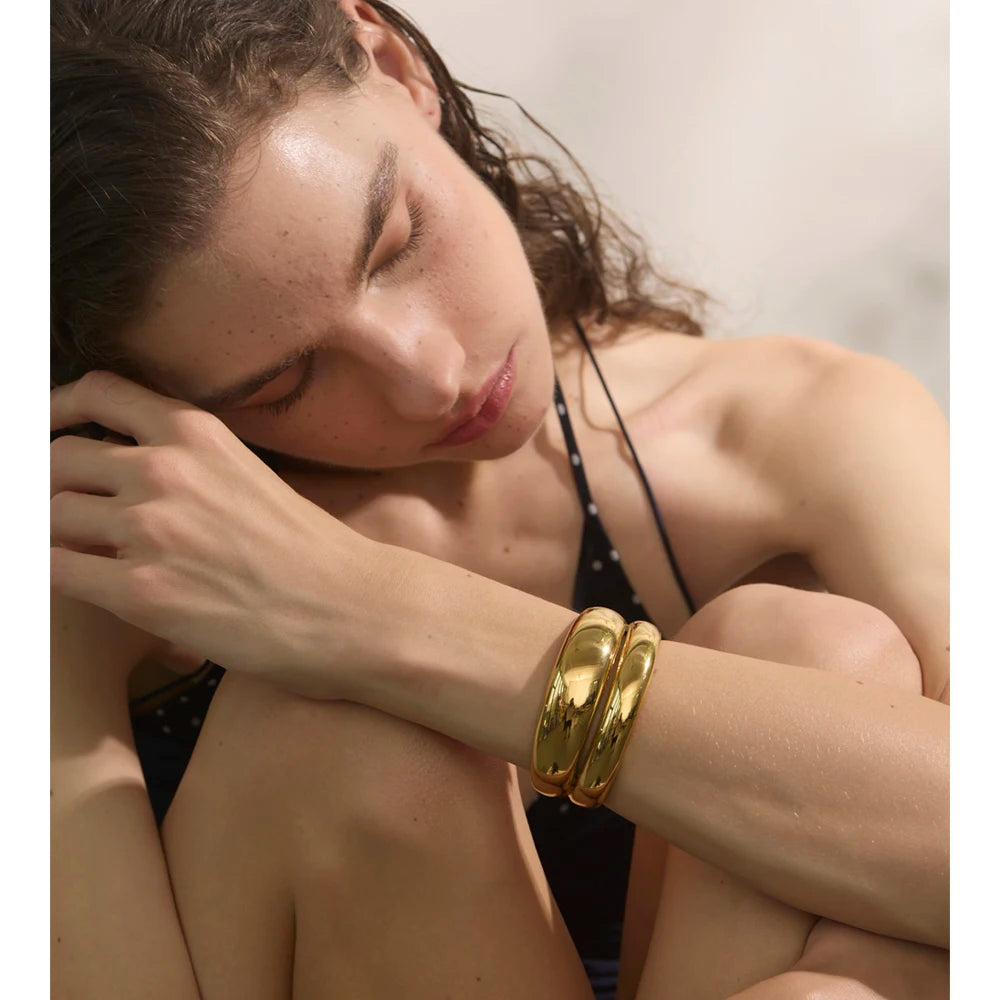 Geometric Layered Bracelet — 18K Gold-Plated Stainless Steel · PS2054