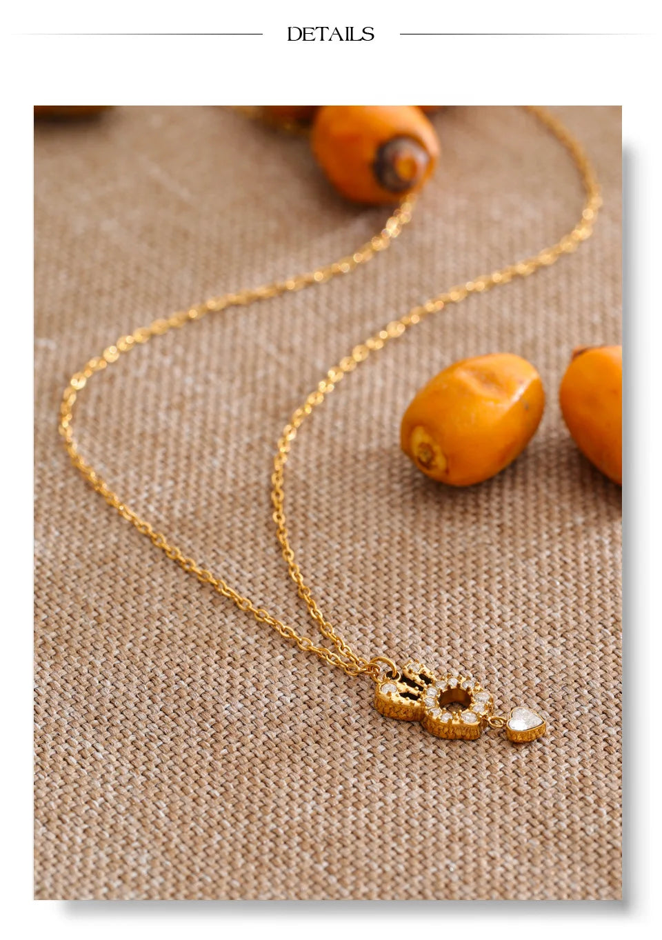 Cubic zirconia necklace in gold-plated stainless steel with cubic zirconia.