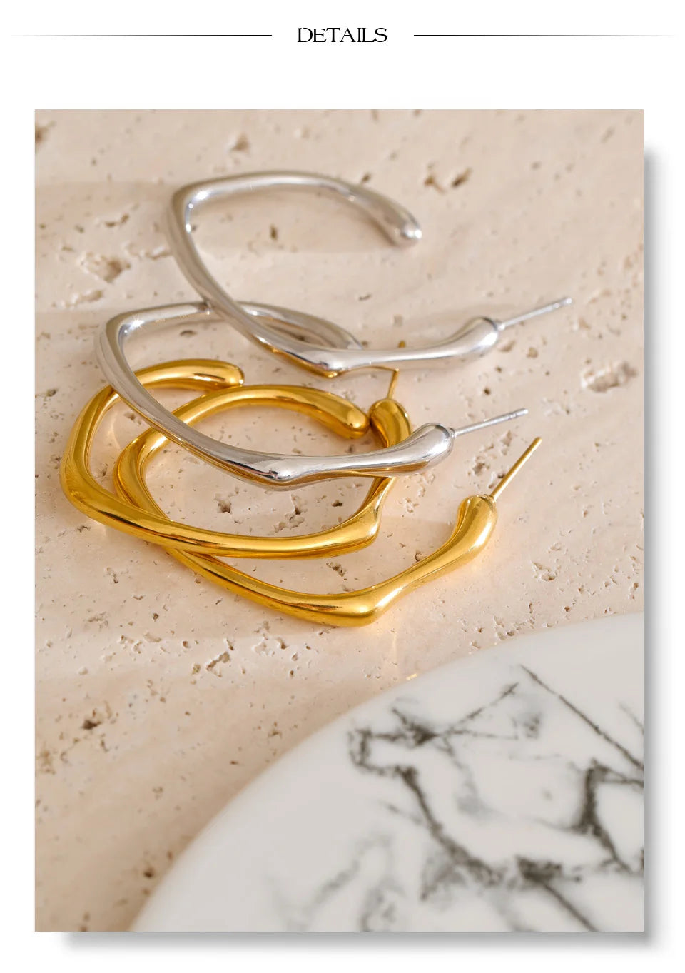 Minimalist geometric earrings in gold-plated stainless steel.