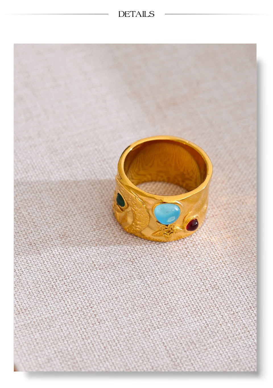 Glass star moon ring in 18K gold-plated stainless steel.