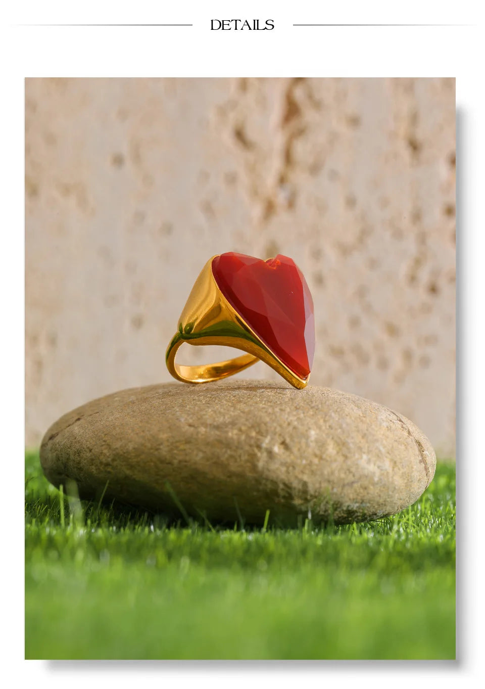 Red natural stone heart ring in 18K gold-plated stainless steel with natural stone.