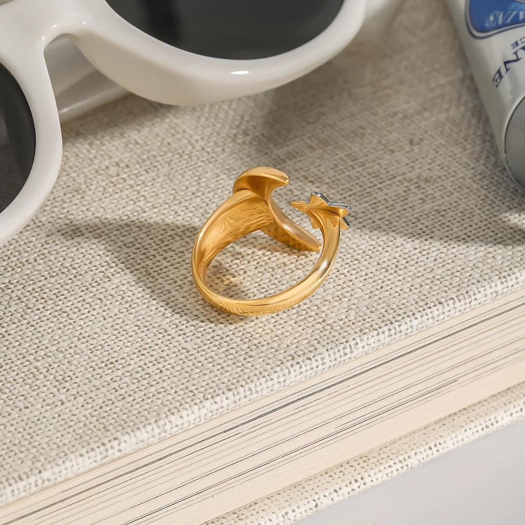 Two-Tone Moon Ring — Stainless Steel · PS367
