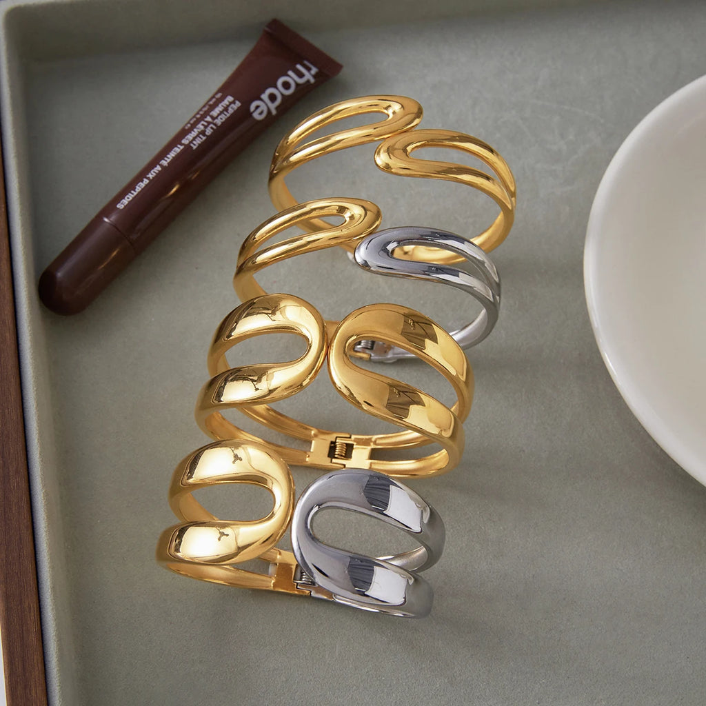 Two-Tone Hollow Line Bracelet — Stainless Steel · PS364
