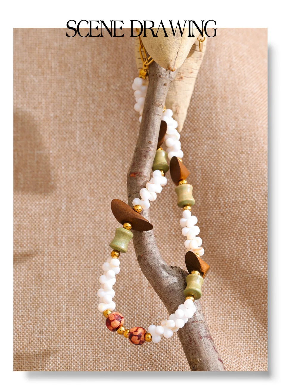 Shell beaded geometric necklace in gold-plated stainless steel with shell.