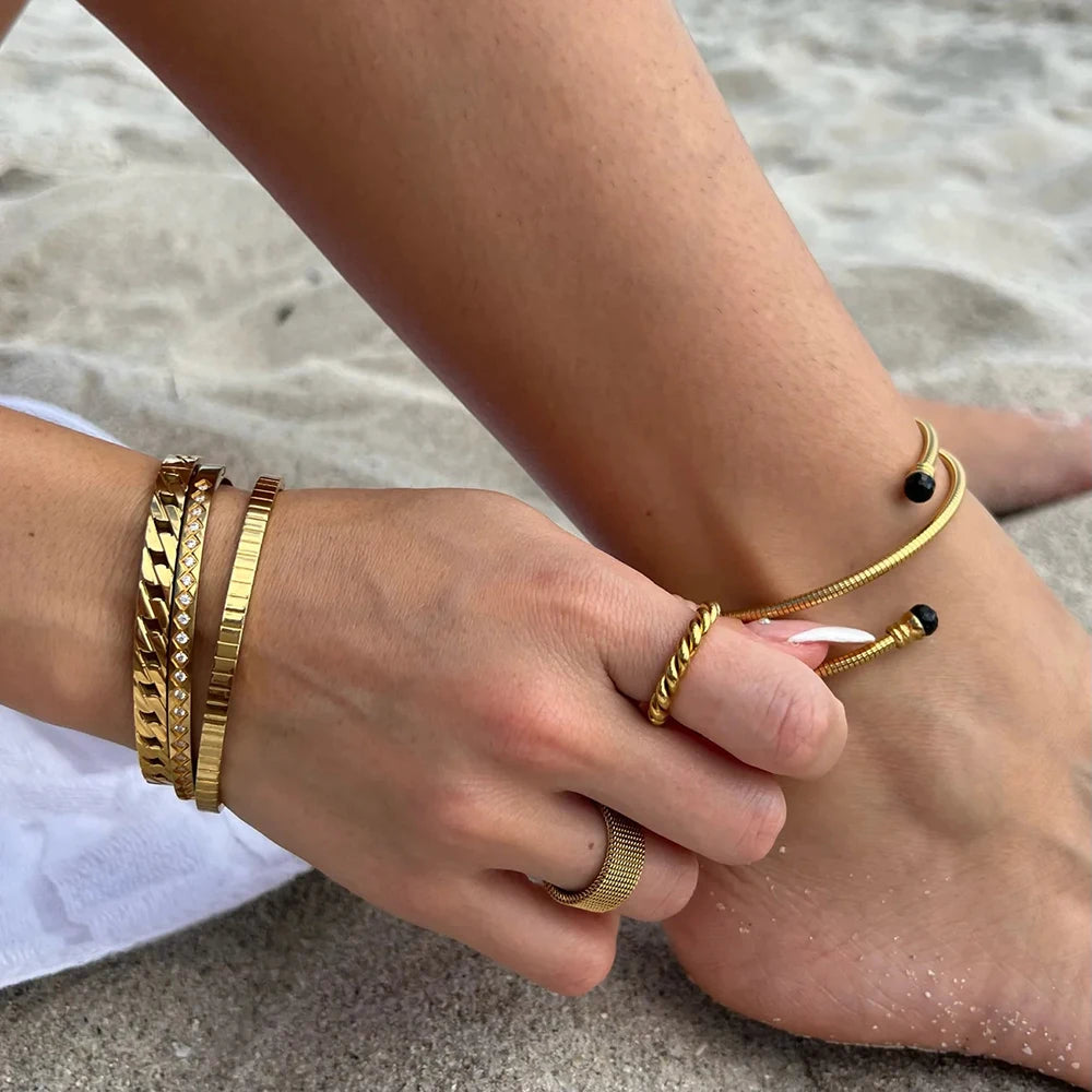 Woven Wide Band Ring — Stainless Steel · PS382