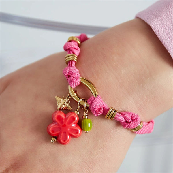 Ins style fresh and sweet bracelet, star flower bracelet, women's woven colorful rope, simple accessory