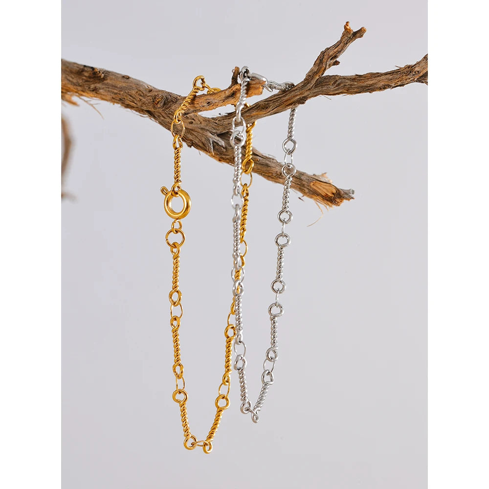 Geometric Chain Bracelet — Gold-Plated Stainless Steel · PS1667