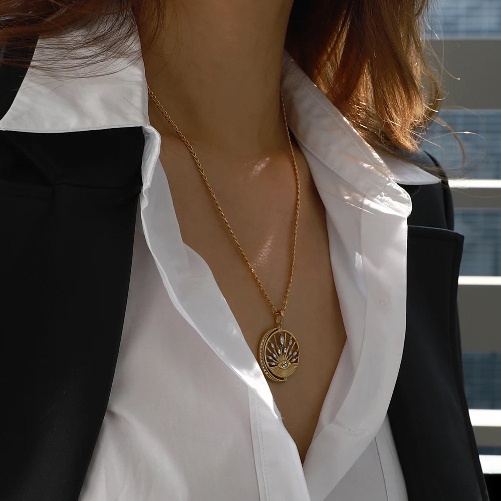 Hollow Eye CZ Pendant Necklace — Stainless Steel · PS318