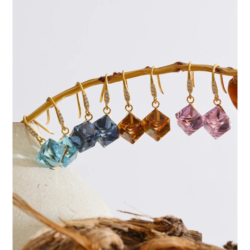 Crystal Geometric Earrings — Gold-Plated Stainless Steel with Crystal · PS1716