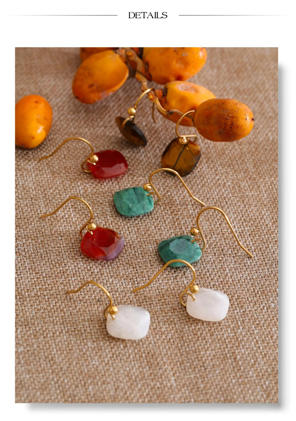 Natural stone geometric earrings in gold-plated stainless steel with natural stone.