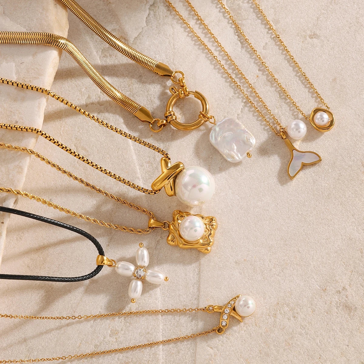 Pearl Charm Pendant Necklace — Stainless Steel · PS170